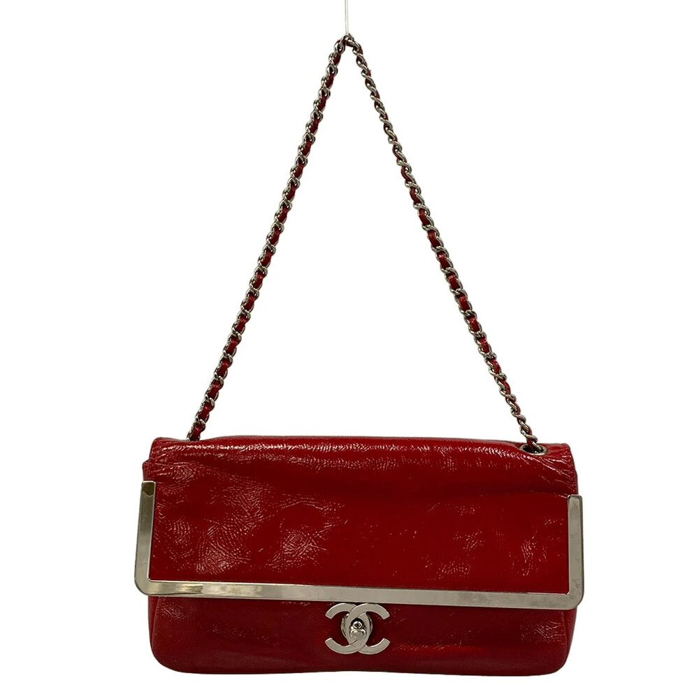 Chanel Red Patent Leather Shoulder Bag #338346C22B